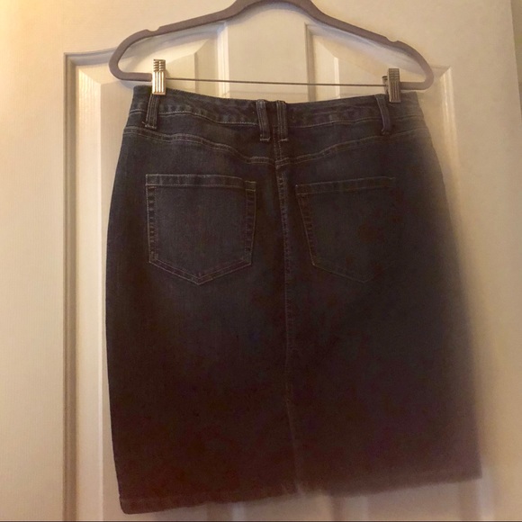 Jean skirt. Very good condition - Picture 3 of 5